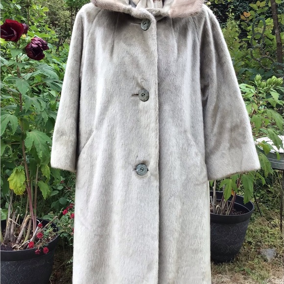 Vintage 1950/60’s Faux Beaver Coat - Picture 3 of 5